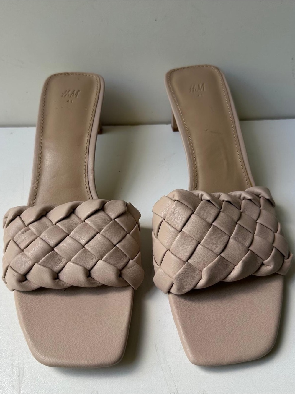 H&M Beige Nude Braided Woven Square Toe Heeled Mule Sandals Women's Size US 10